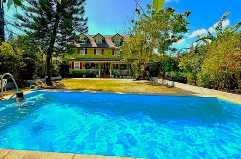 Property building, Swimming pool