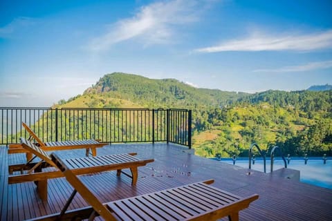 Balcony/Terrace, Swimming pool