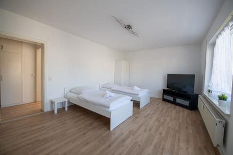 TV and multimedia, Bedroom