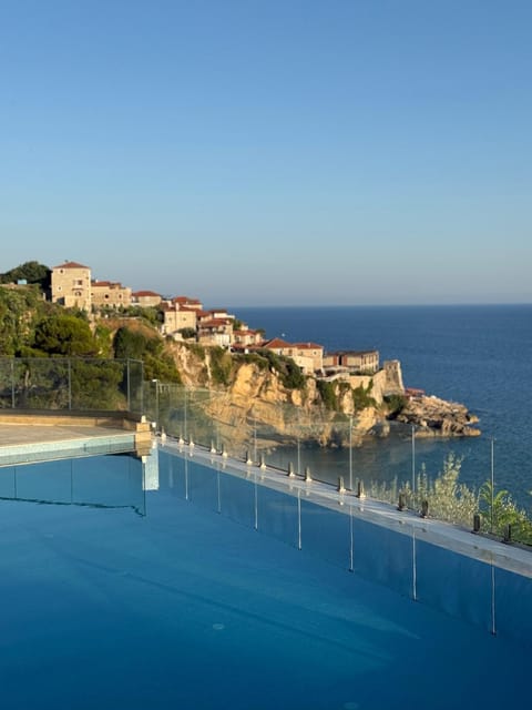 Nearby landmark, Day, Natural landscape, Pool view, Sea view, Swimming pool