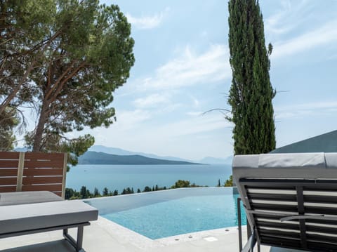 Garden, Sea view, Swimming pool