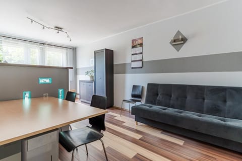 Laguna Apartment - 1 km to Baltic Sea & 15 Minutes to Gdańsk Old Town Apartment in Gdansk