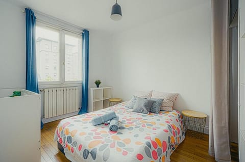 Le cocon Apartment for 6 people and 1 baby Apartment in Villeurbanne