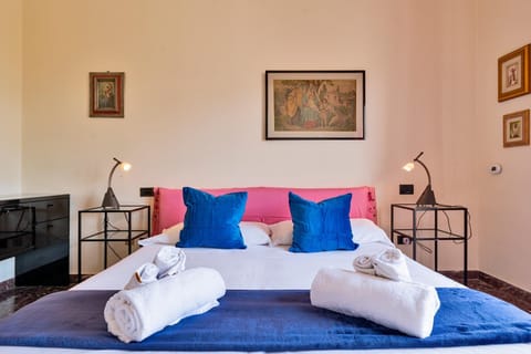 GOLDEN LUXE - Crispi Apartment in Lido di Camaiore Apartment in Emilia-Romagna