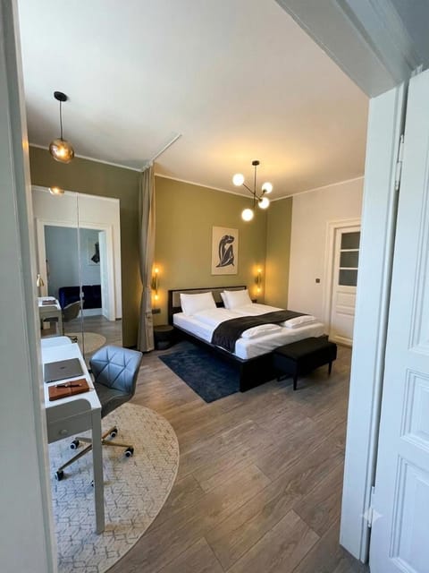 Bathroom, Bedroom