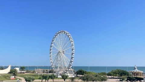 Nearby landmark, Natural landscape, Sea view