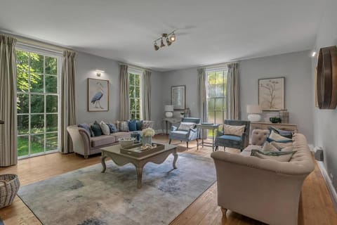 4 Bedroom Home, near Beccles House in Beccles