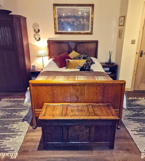 Bed, Bedroom, pet friendly, pet friendly, wardrobe