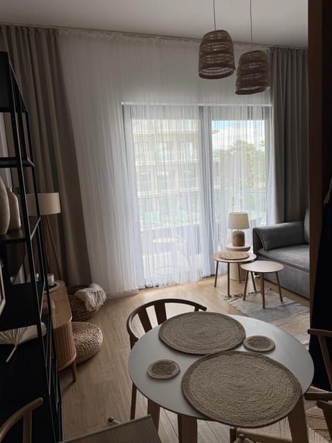 Hevenia Apartament 14 Nadmorski Wiatr- Mrzeżyno Apartment in West Pomeranian Voivodeship, Poland