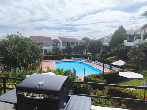 Balcony/Terrace, Pool view