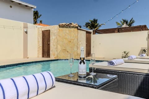 Pool view, Swimming pool, sunbed