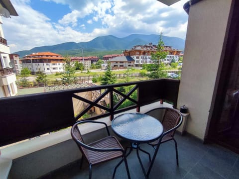 Natural landscape, View (from property/room), Balcony/Terrace, Mountain view