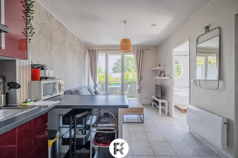 R'Apparts T2 L'Echappée Douce Apartment in Grenoble