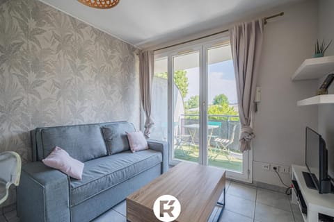 R'Apparts T2 L'Echappée Douce Apartment in Grenoble