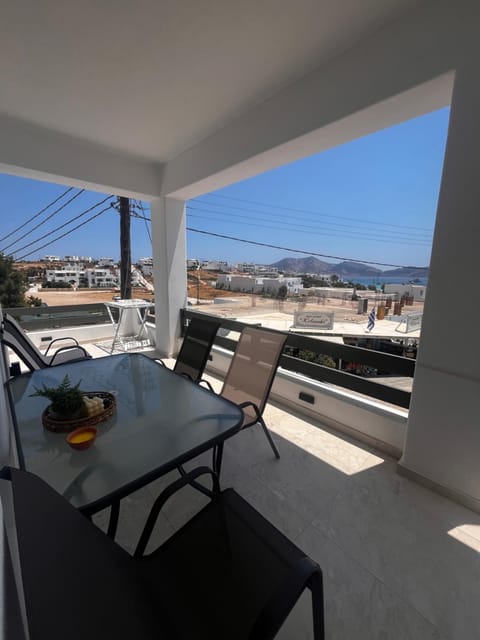 Therõs House Apartment in Koufonisia