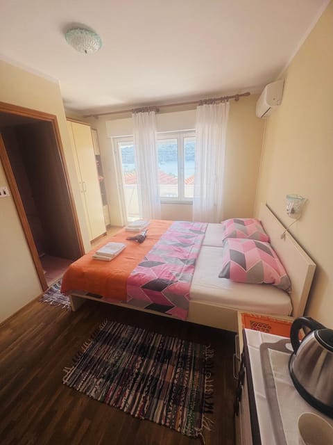 Room 2 seaview Bed and Breakfast in Lika-Senj County