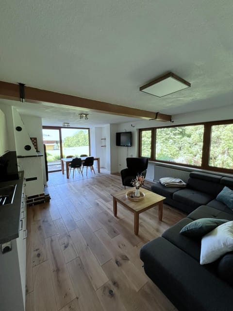 For Rest Apartments - Naturnah entspannen - Idyllische Apartments mit Ausblick & gratis Parken Apartment in Schönau am Königssee