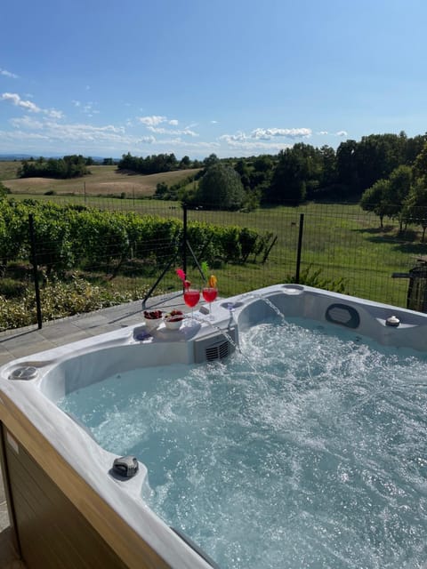 Hot Tub, Open Air Bath