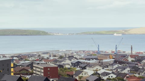 City view, Sea view