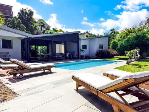Patio, Garden, Garden view, Pool view, Swimming pool, sunbed