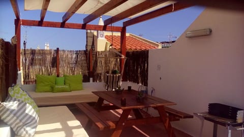 BBQ facilities, Balcony/Terrace