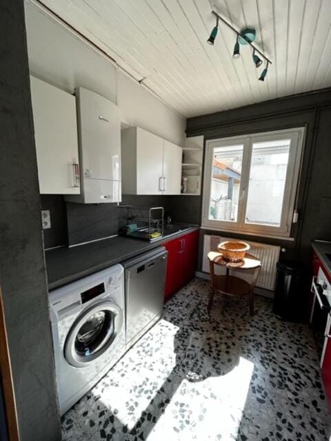 dishwasher, oven, stove, washing machine