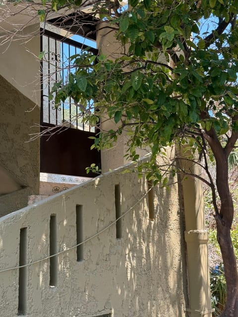 Retro Groove Apartment in Palaiochora