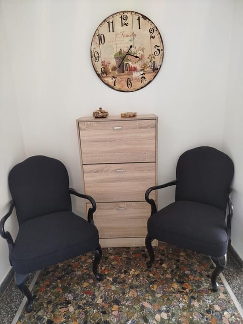 Cozy Central Appartment House in Nea Peramos