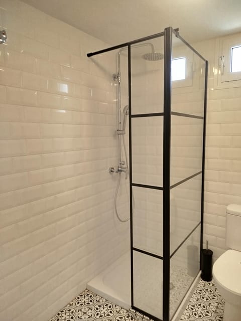 Cozy Central Appartment House in Nea Peramos