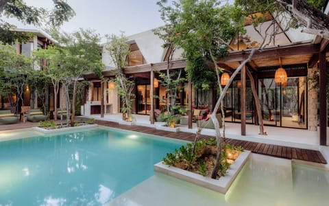 Pool view, Swimming pool