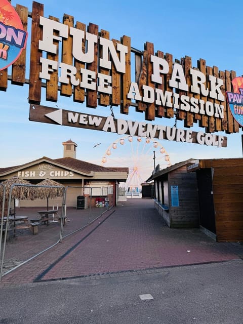 Day, Neighbourhood, Children play ground, Evening entertainment, Guests, Area and facilities, children, Family