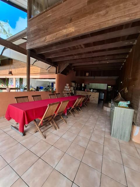 Patio, Day, Dining area