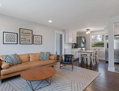 Franklin Retreat - Sleeps 4 House in Franklin