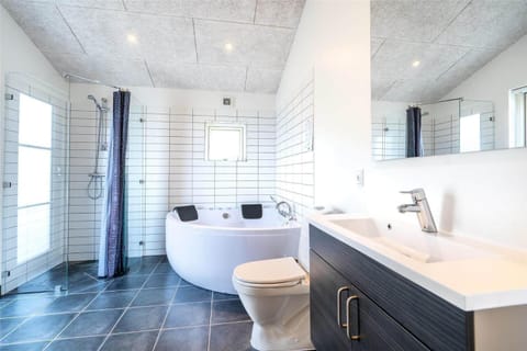 404-Hvide-Sande-Tingodden-313-A House in Hvide Sande