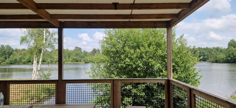 Camping maeva Respire Domaine de Sainte Montaine Campground/ 
RV Resort in Centre-Val de Loire