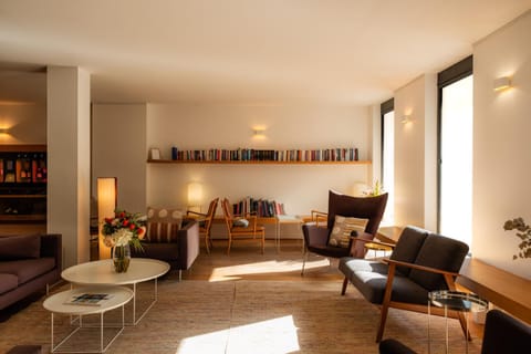 Lobby or reception, Lounge or bar