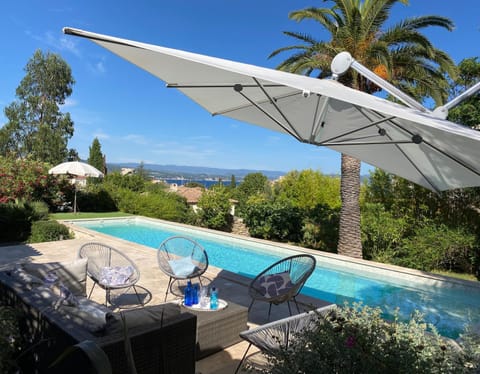 Sea view, Swimming pool