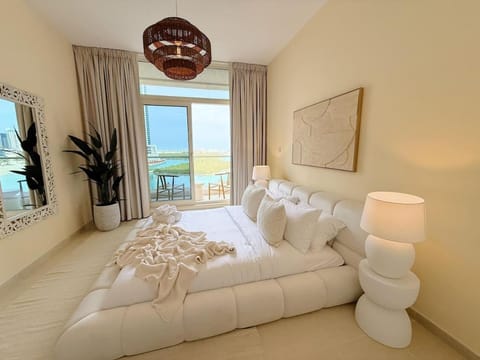 Luxury Boho Retreat Serene Lagoon Views Apartment in Abu Dhabi