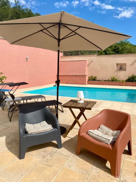 Balcony/Terrace, Swimming pool