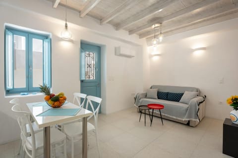 Stella's Alley House House in Naousa