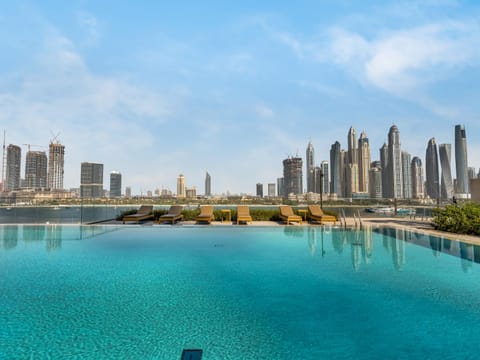 Day, City view, Sea view, Swimming pool