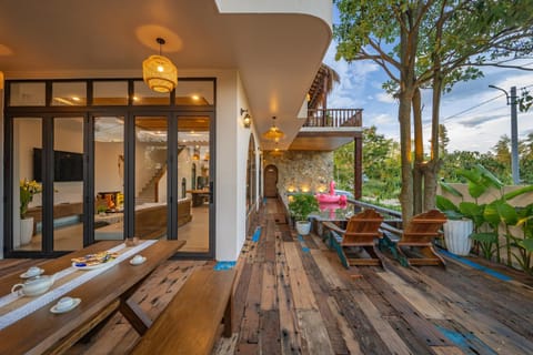 Patio, Garden, Seating area