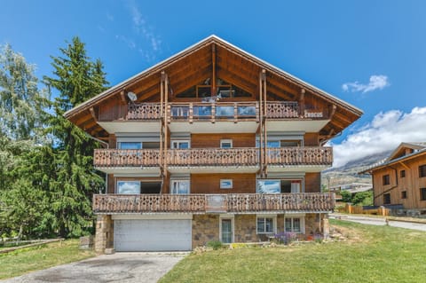 Chalet Crocus Apartment in Huez