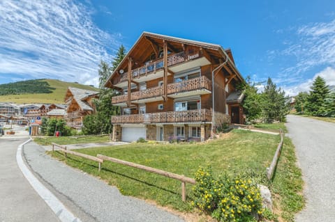 Chalet Crocus Apartment in Huez