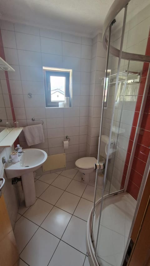 Villa Una Motel in Lika-Senj County