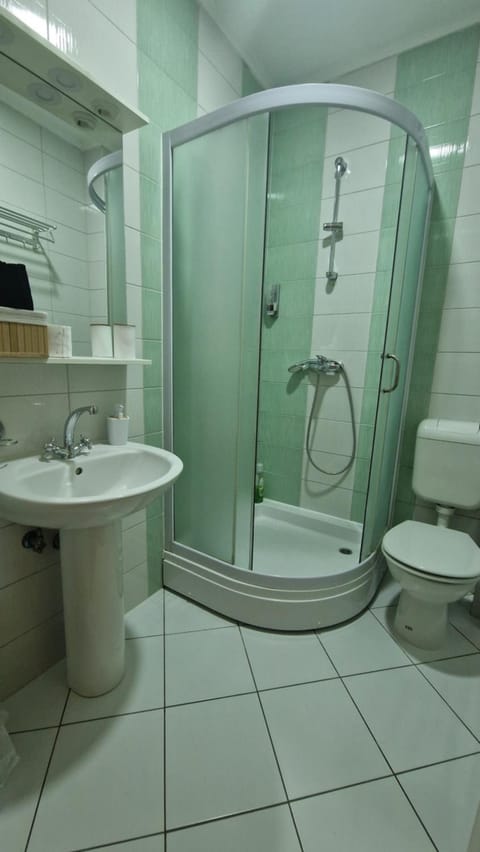 Villa Una Motel in Lika-Senj County