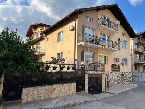 Къща Добринище Apartment in Blagoevgrad Province