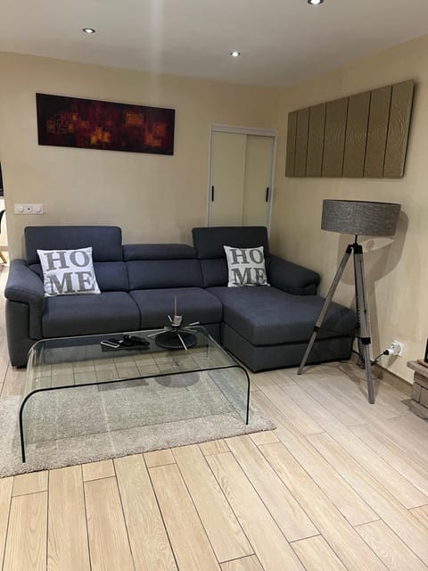 chez Kay Apartment in Canton of Geneva