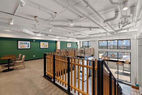 W513 Cozy & Chic 1Bd In Downtown Minneapolis, Minutes From Minneapolis Convention Center & US Bank Arena Apartment in Loring Park