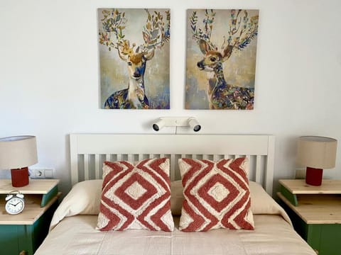Bed, Decorative detail, Bedroom